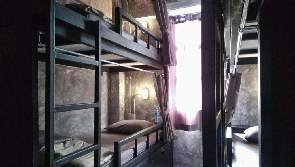 בנגקוק Vm1 Hostel מראה חיצוני תמונה