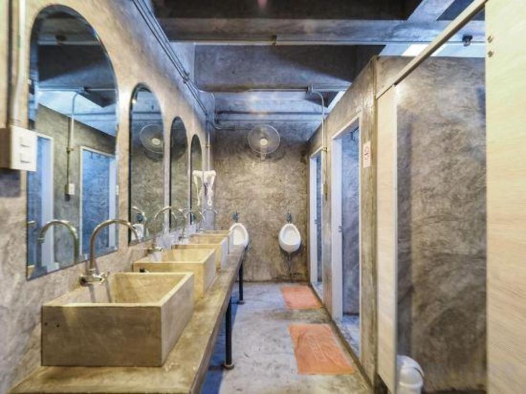 בנגקוק Vm1 Hostel מראה חיצוני תמונה