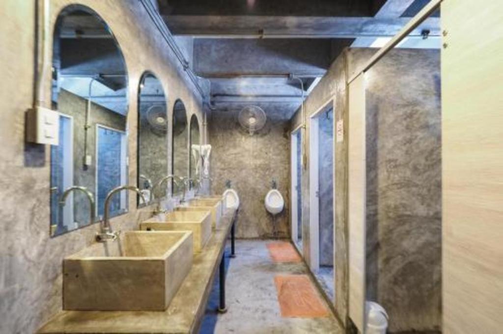 בנגקוק Vm1 Hostel מראה חיצוני תמונה
