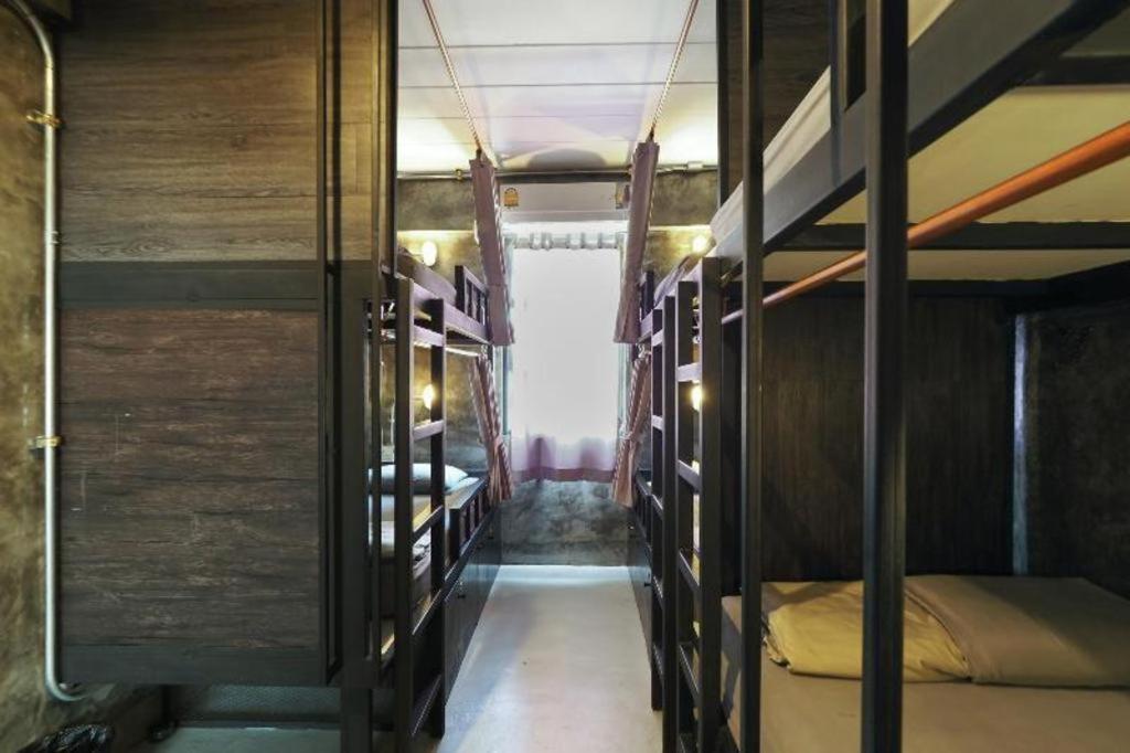 בנגקוק Vm1 Hostel מראה חיצוני תמונה